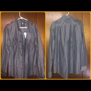 ECKO UNLTD. Business/Dress shirt with collar.